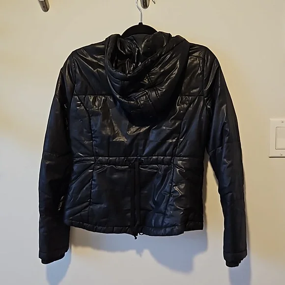 American Eagle black jacket with hood - Picture 3 of 3